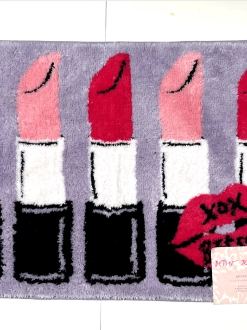 Betsey Johnson Lipstick Lips Bath Rug 20x30 Pink Purple Makeup Glam Decor